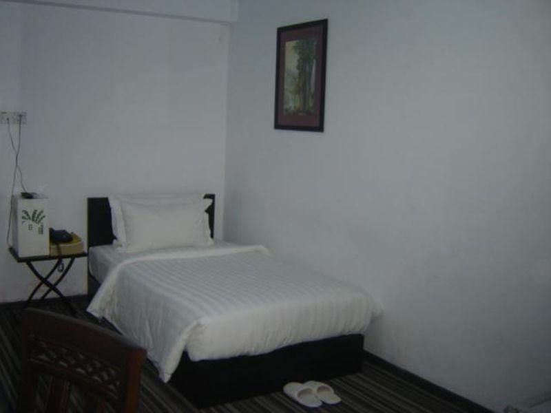 Garden Home Bed And Breakfast Yangón Exterior foto